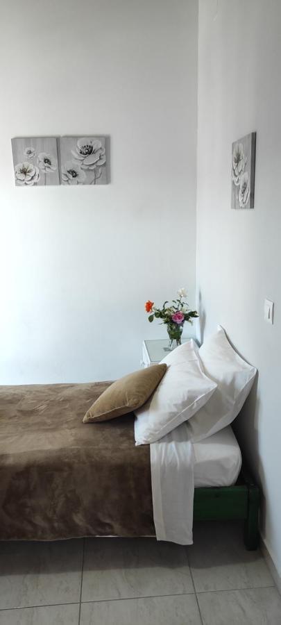 Villa Skabus - Apartment เลียปาเดส ภายนอก รูปภาพ